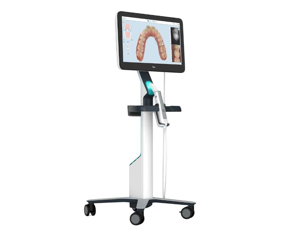iTero 5D Plus with NIRI iTero 5D Plus intraoral scanner with NIRI