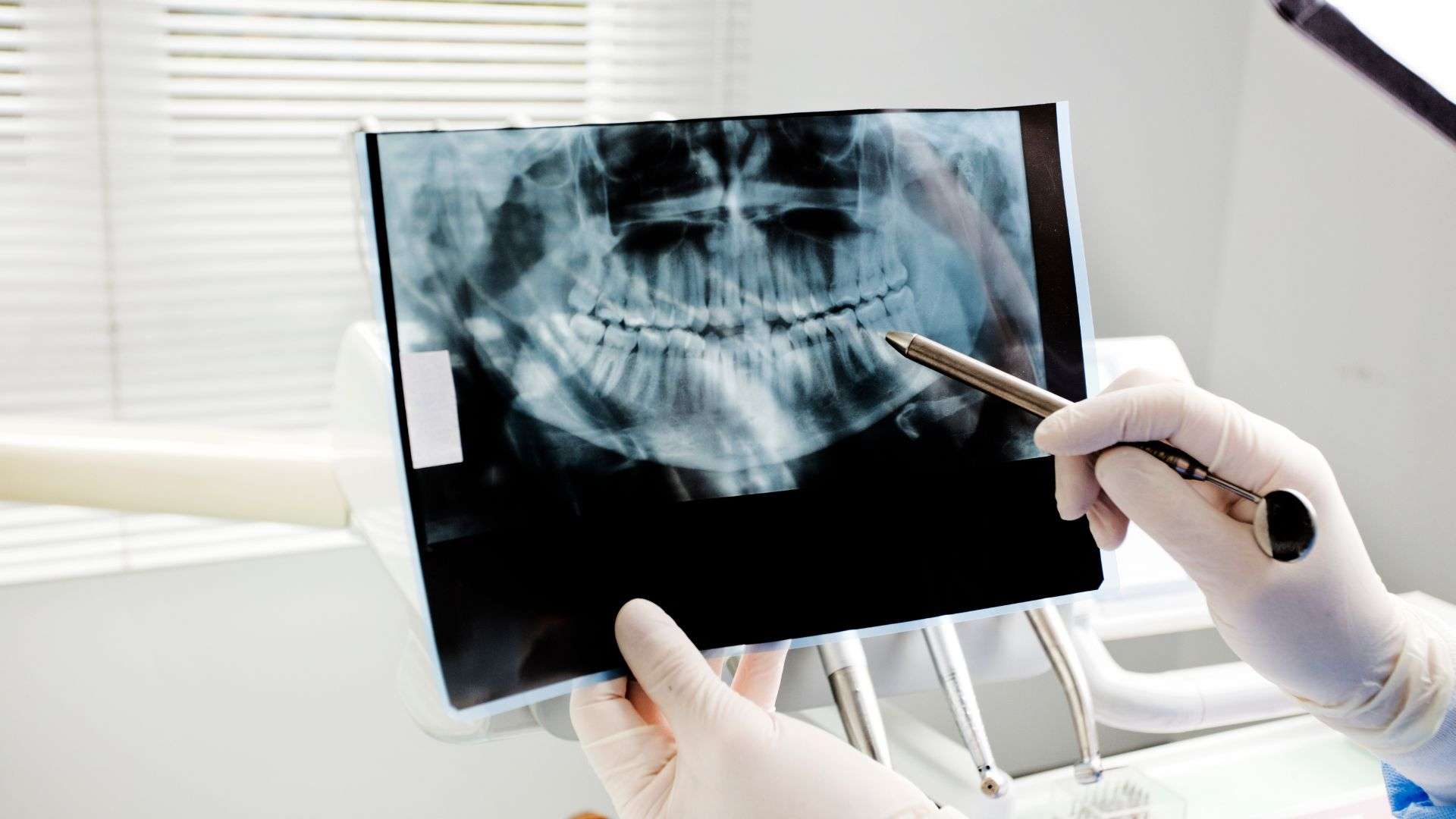 Long distance dental patients traveling to Centre Dental NYC