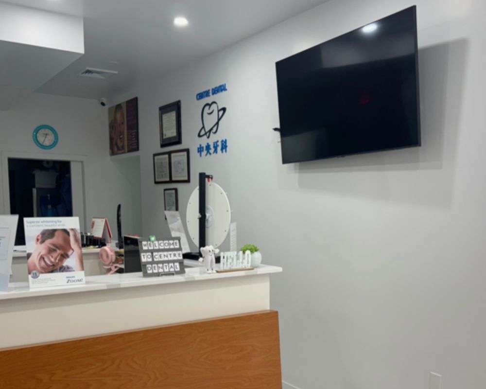 Centre Dental NYC reception desk and front entrance